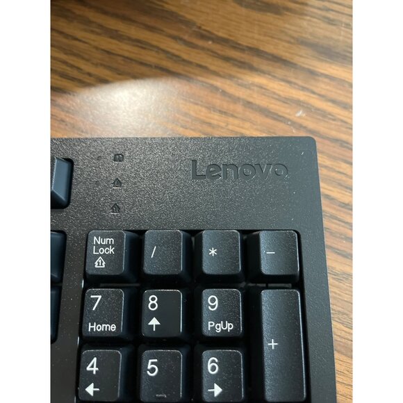 Lenovo black USB keyboard - Picture 2 of 5